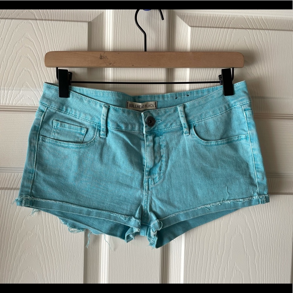 Bullhead black short shorts. Size 7